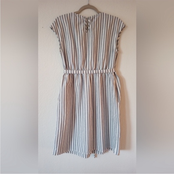 Seraphine Gray and White Striped Midi Maternity Dress - Picture 4 of 4